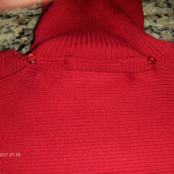RELATIVITY Women's Vintage Red Sweater SIZE PETITE MEDIUM - Picture 10 of 12